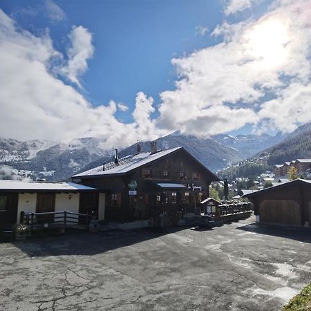 Auberge ラ・ズマ エクステリア 写真